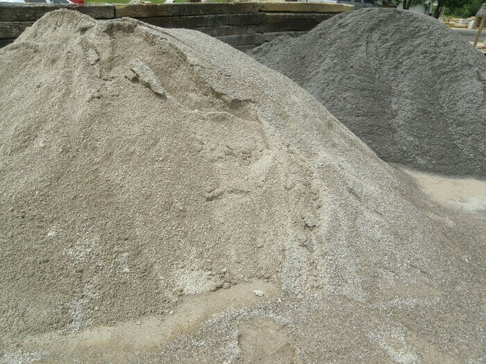 Harga Pasir Bangunan Terbaru: Kisaran Harga per m³, Dump Truk, dan Colt, Faktor Penentu Harga, Jenis Pasir Populer, Tips Membeli, Tren Pasar Konstruksi, dan Panduan Memilih Supplier Terpercaya